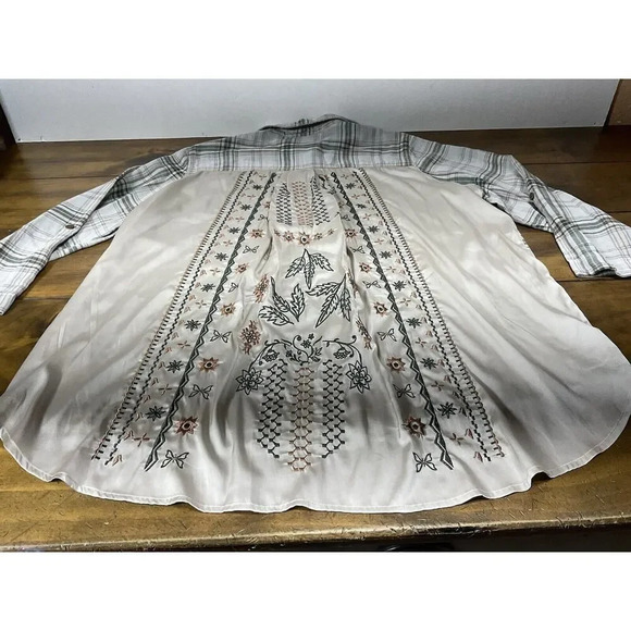 Ali Miles XL Tunic Top Flannel Gray Embroidered Back - Picture 11 of 11